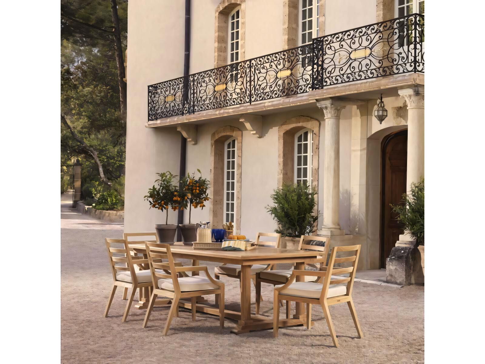 Eichholtz Outdoor Hera Teak Dining Set