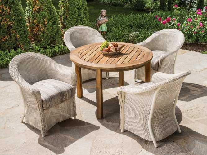 Lloyd Flanders Reflections Wicker Outdoor Dining Set