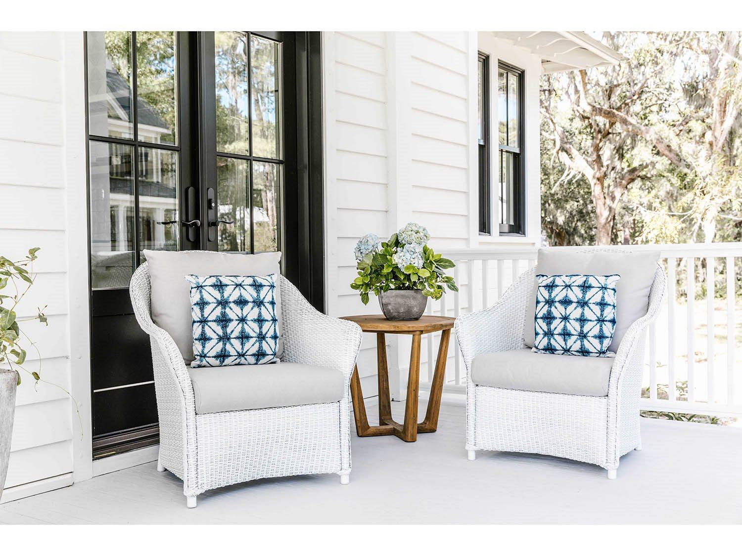 Lloyd Flanders Weekend Retreat Wicker Outdoor Patio Lounge Set