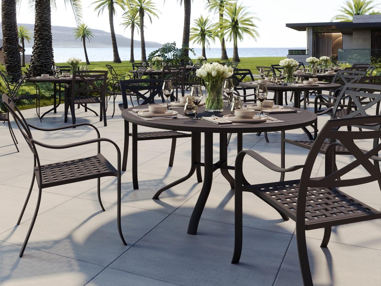 Tropitone Catalina Cast Aluminum Dining Set