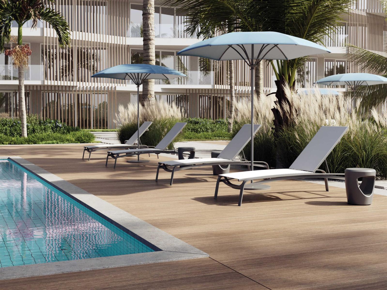 Tropitone Laguna Beach Relaxed Sling Aluminum Outdoor Patio Lounge Set