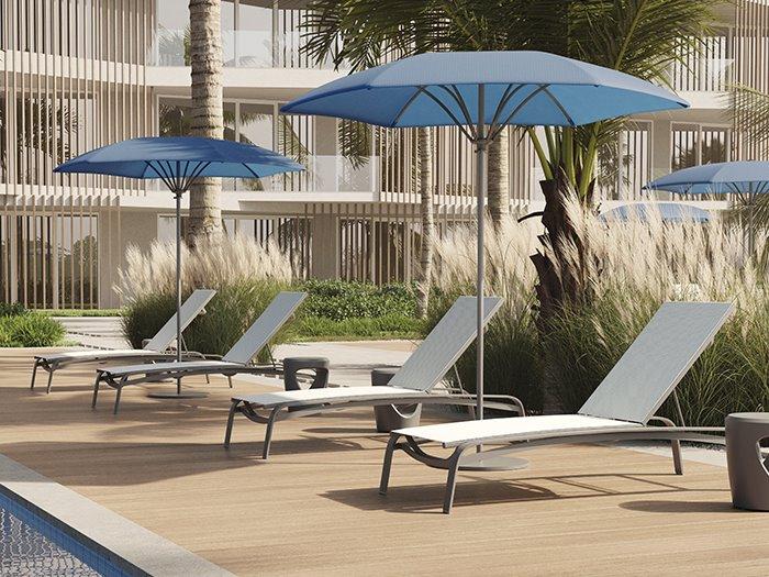 Tropitone Laguna Beach Relaxed Sling Aluminum Outdoor Lounge Set