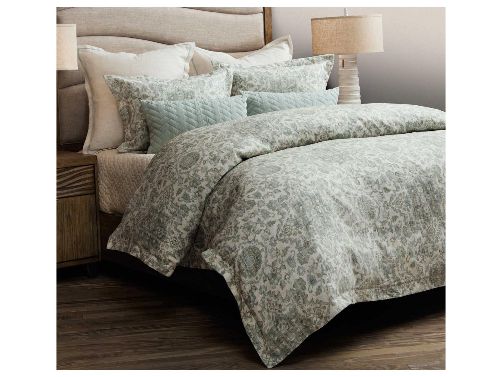 Michael Amini Northridge Spa Eight-Piece King Duvet Set