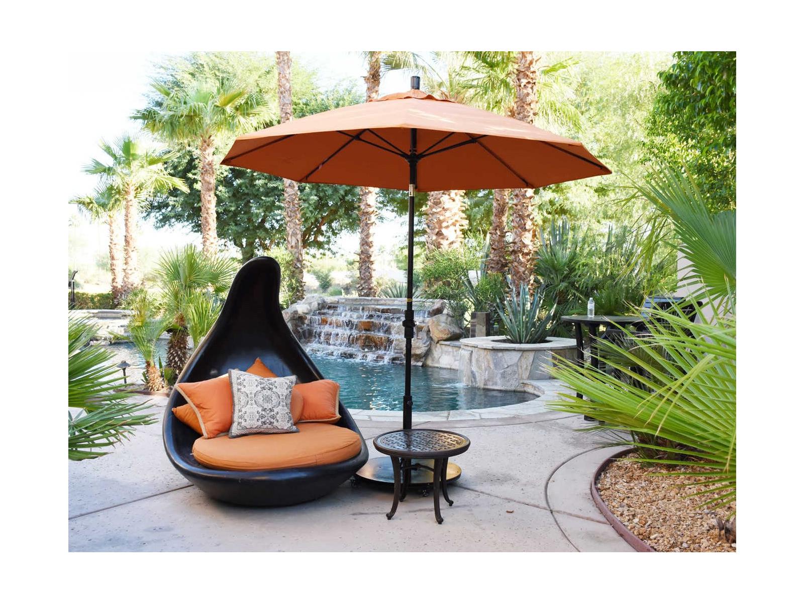 California Patio Umbrella Quick Ship Sun Master Series 9 Foot Octagon Market Aluminum Patio Umbrella with Crank Lift System