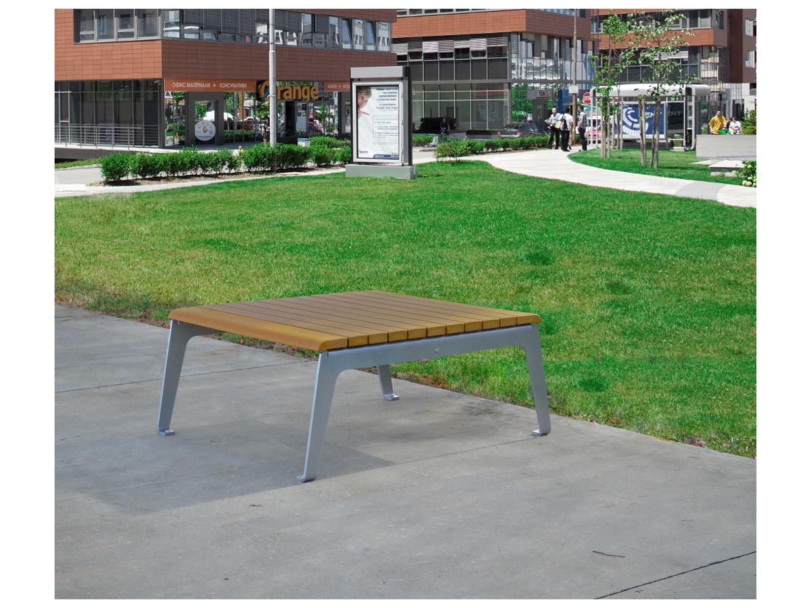 Frog Furnishings Plaza Steel Rectangular Outdoor Coffee Table