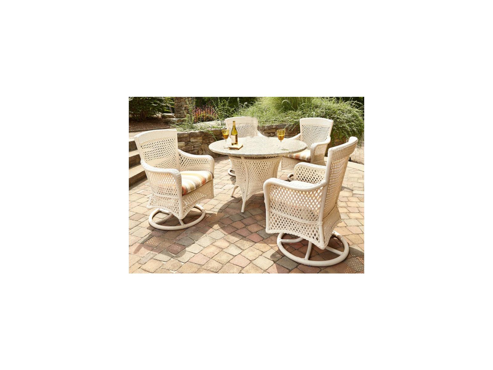 Lloyd Flanders Grand Traverse Wicker Cushion Outdoor Patio Lounge Set