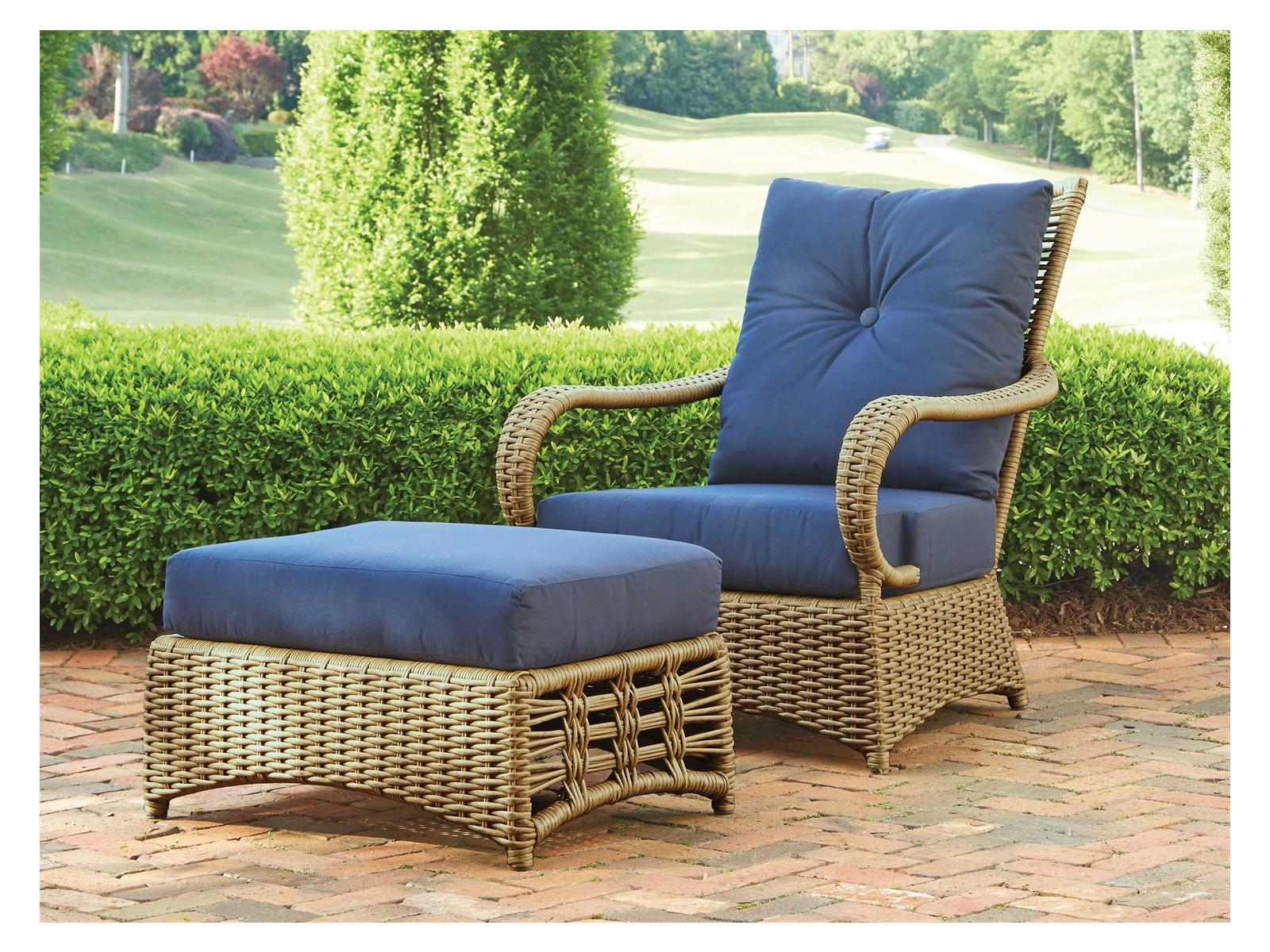 Lloyd Flanders Magnolia Wicker Outdoor Patio Lounge Set