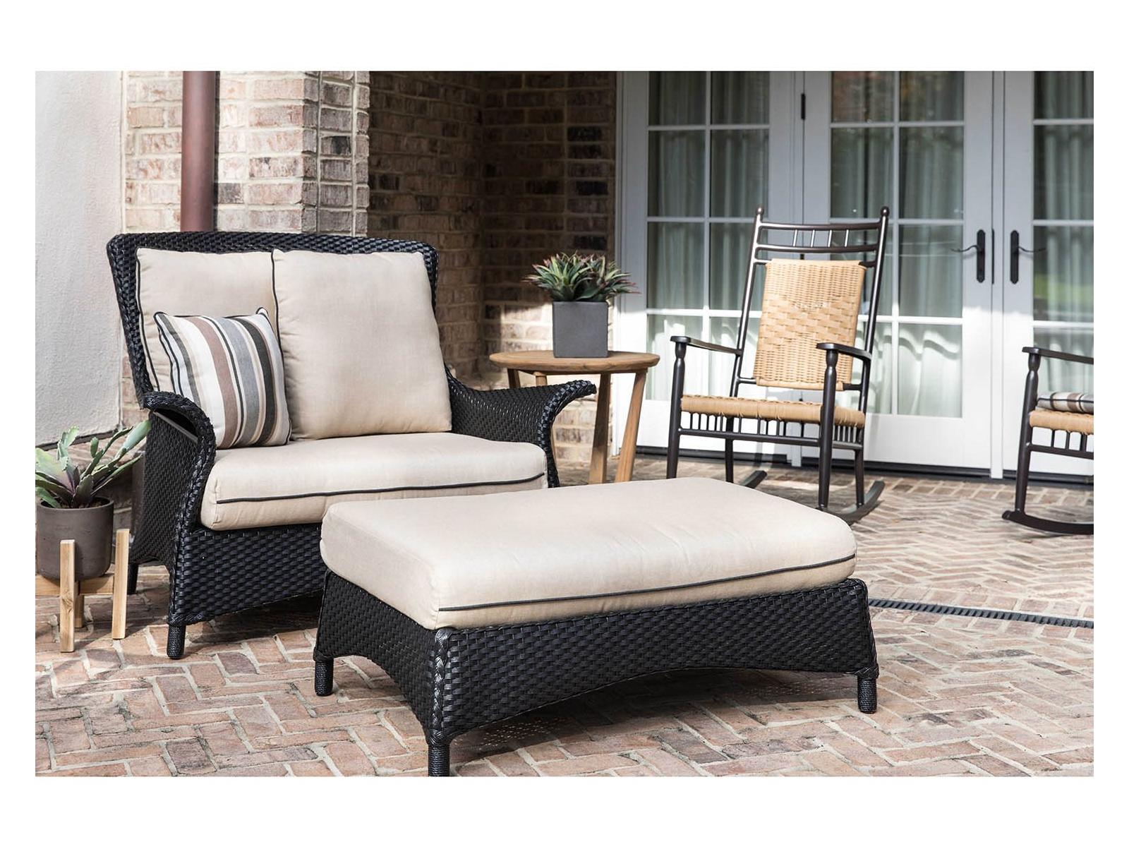 Lloyd Flanders Mandalay Wicker Cushion Outdoor Lounge Set