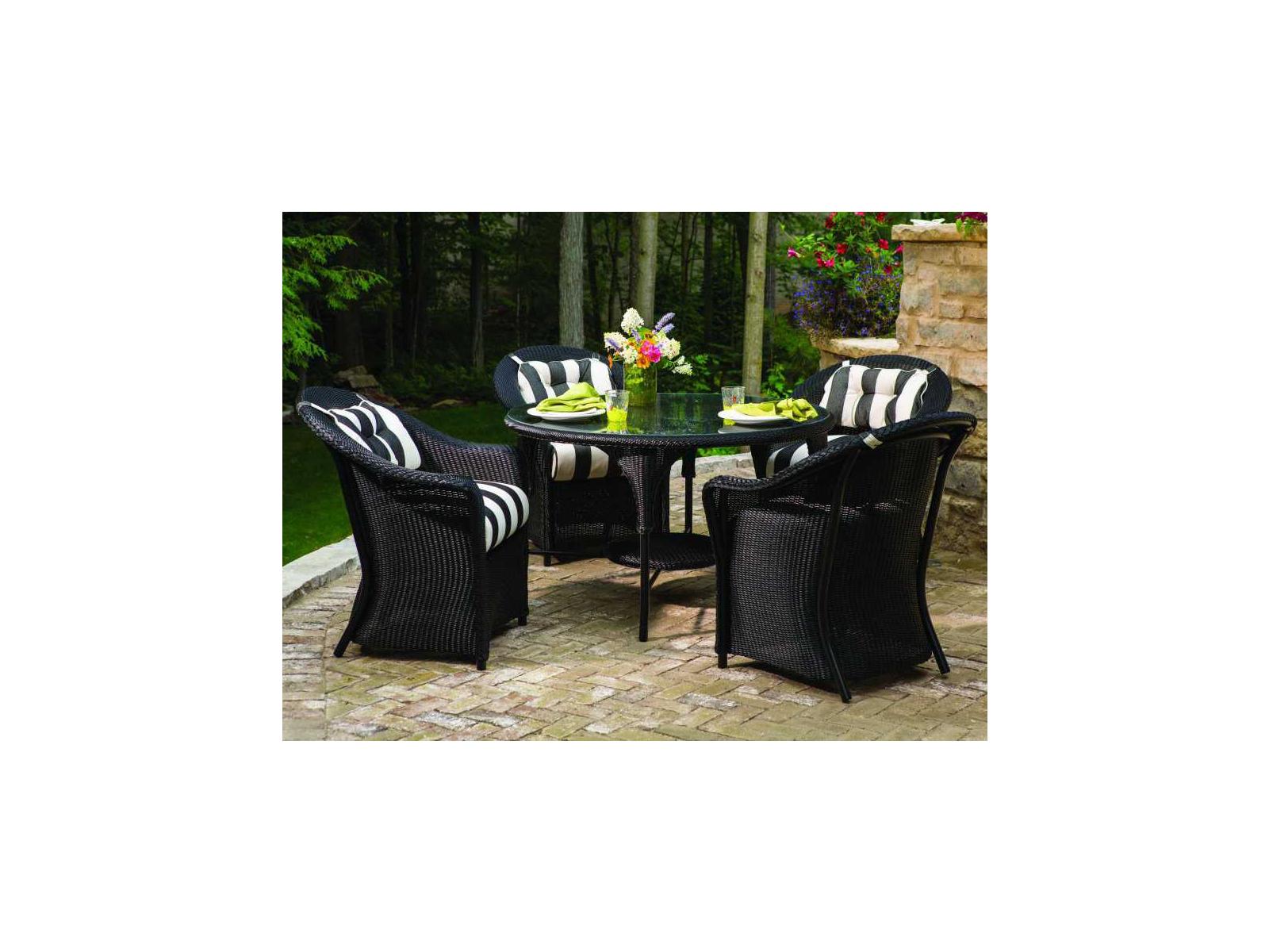 Lloyd Flanders Reflections Wicker Patio Dining Set