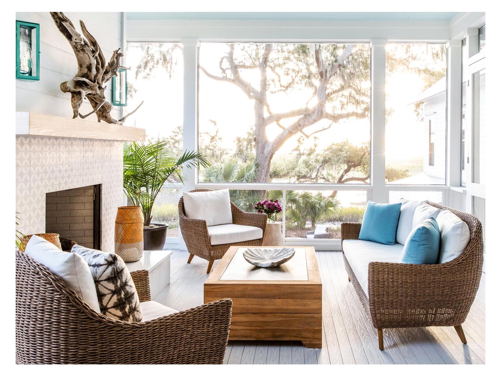 Lloyd Flanders Tobago Wicker Outdoor Lounge Set