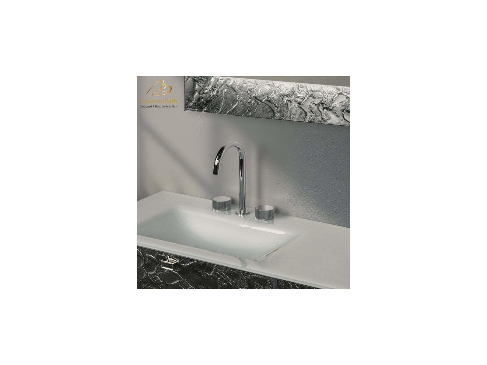 Maestro BathFavolosa Luxury 3-Hole Bathroom Faucet
