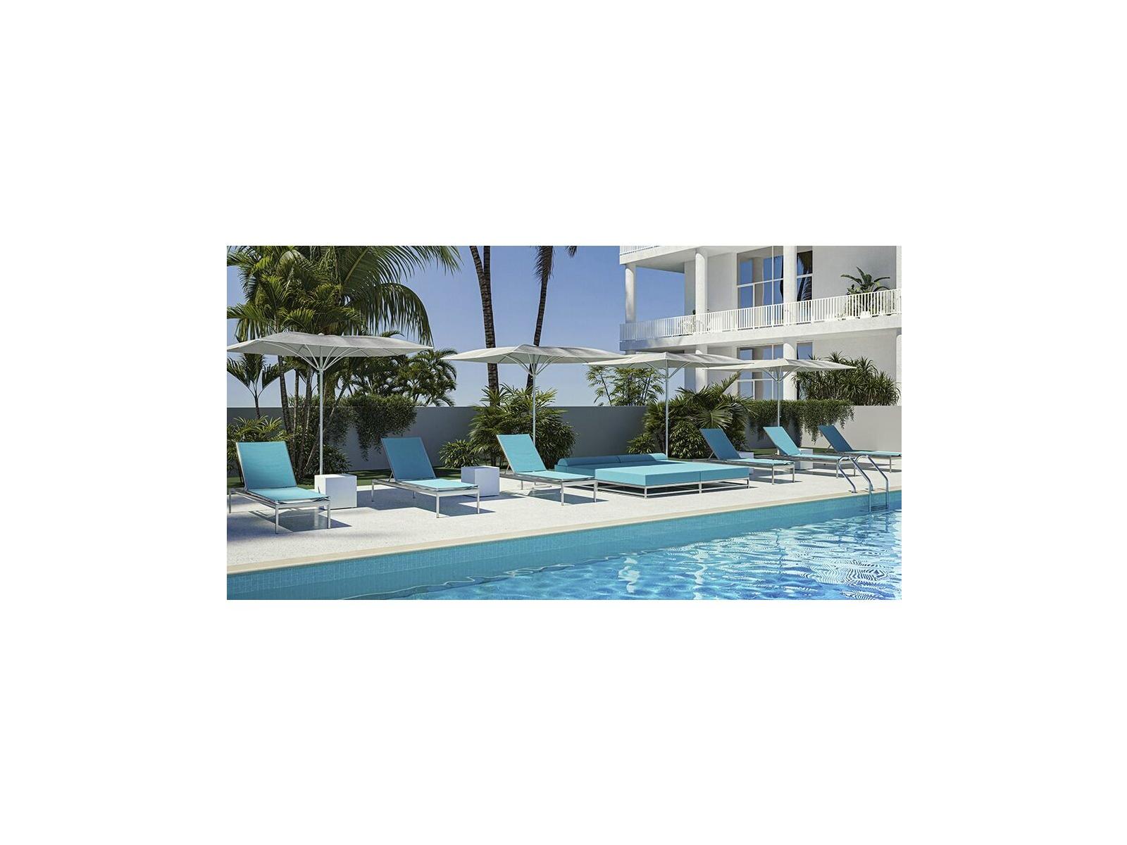 Tropitone Cabana Club  Sling Lounge Set