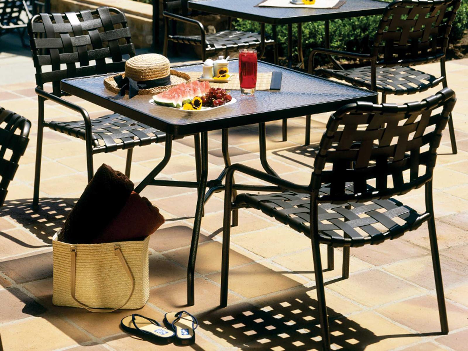 Tropitone Kahana Cross Strap Aluminum Outdoor Patio Dining Set