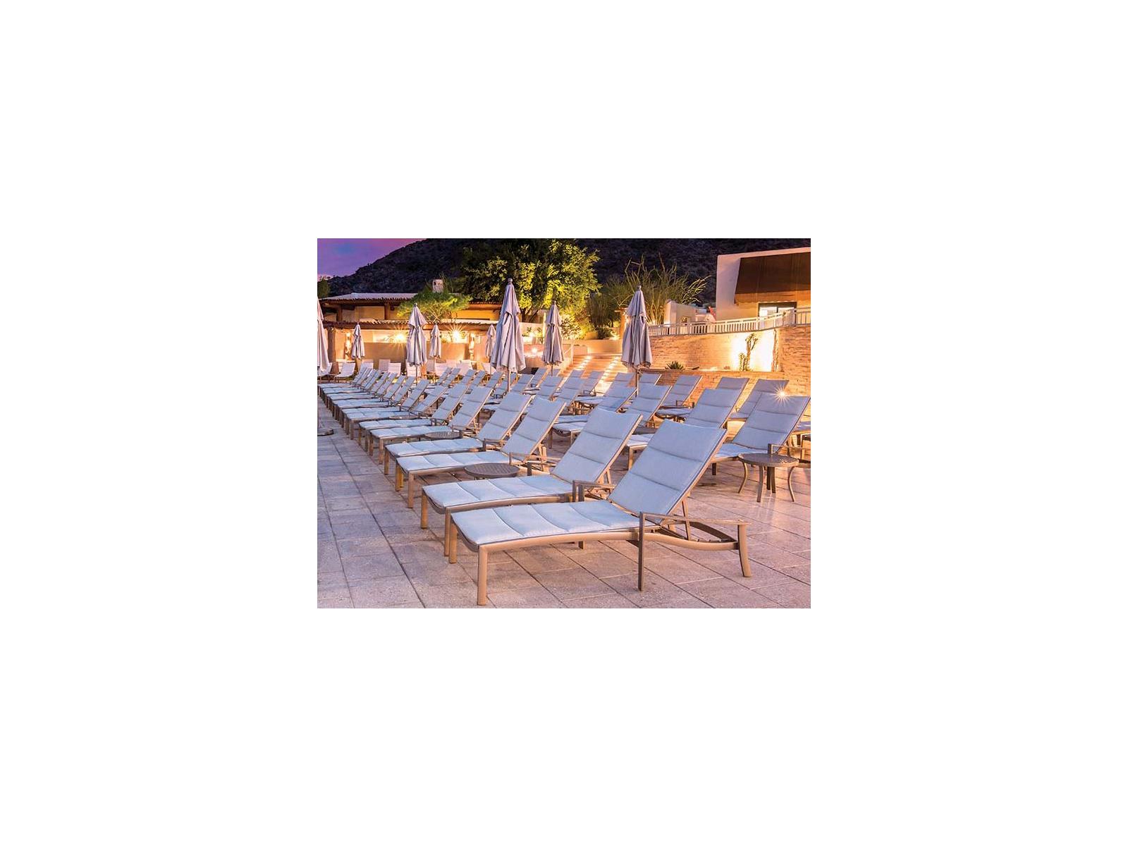 Tropitone KOR Padded Sling Aluminum Patio Lounge Set