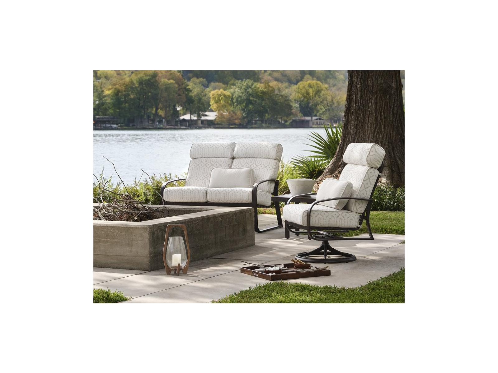 Woodard Cayman Isle Aluminum Patio Lounge Set