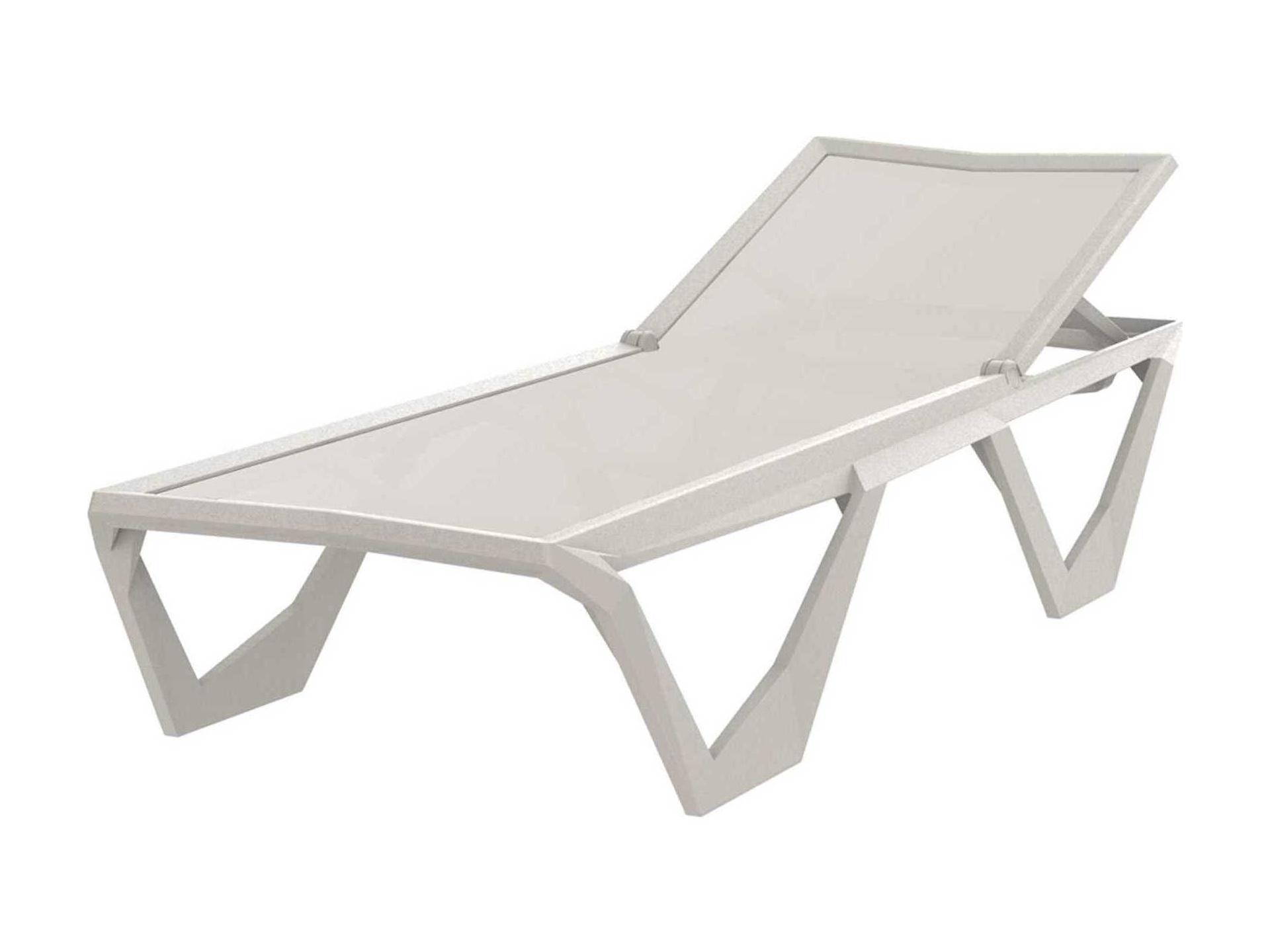 Vondom Voxel Ecru White Chaise Set of 4