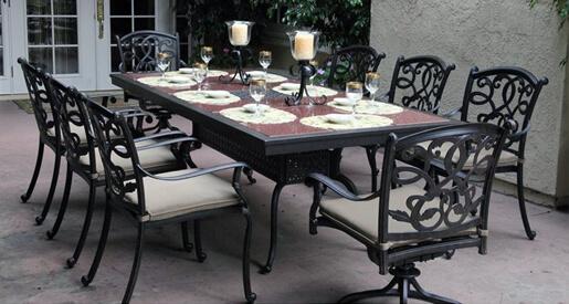 Modern Gothic Design for Your Backyard