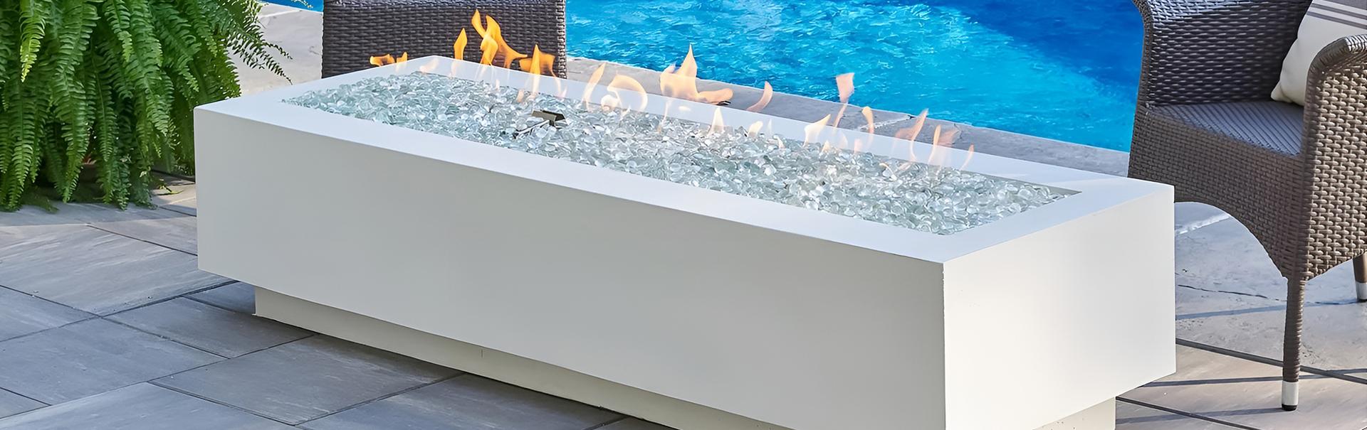 Outdoor Great Room Fire Pit Tables