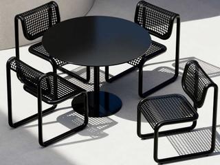 Bend Goods Outdoor Pedestal Aluminum Round Dining Table
