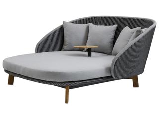 Cane Line Outdoor Peacock Teak/Grey/Light Grey Soft Rope Lounge Daybed in Grey
