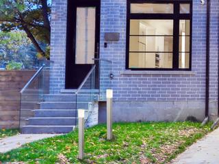 Thesis Calgary 1-Light Outdoor Path Light