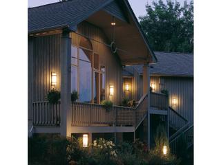 Hubbardton Forge Banded 1 - Light Incandescent Outdoor Post Light