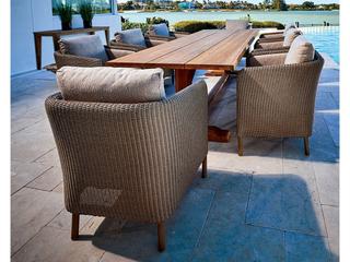 Lloyd Flanders Visions Wicker Outdoor Dining Set