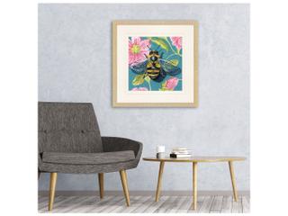 Paragon Bee On Wall Painting