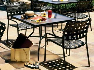 Tropitone Kahana Cross Strap Aluminum Outdoor Patio Dining Set