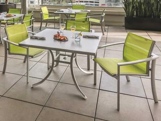 Tropitone Kor Relaxed Sling Aluminum Patio Dining Set
