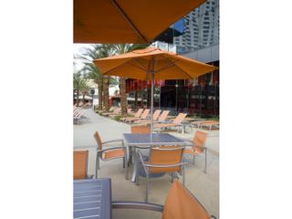 Tropitone South Beach Relaxed Sling Aluminum Dining Set