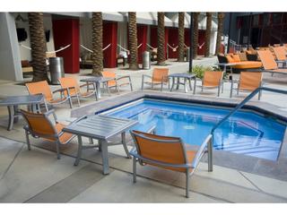 Tropitone South Beach Relaxed Sling Aluminum Lounge Set