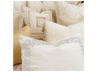Michael Amini Bedding Luxembourg Creme Comforter Set