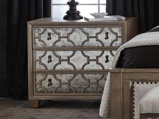 Bernhardt Santa Barbara 3-Drawers Brown Oak Wood Nightstand