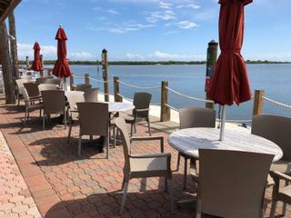 Grosfillex Havana Classic Aluminum French Taupe Outdoor Dining Set