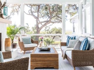 Lloyd Flanders Tobago Wicker Outdoor Patio Lounge Set