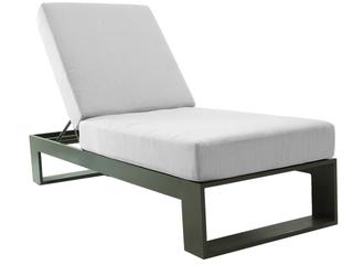 Axcess Inc. Hampton Single Patio Chaise