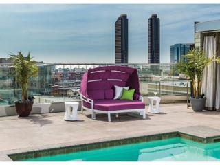 Tropitone Kor Cushion Aluminum Lounge Set