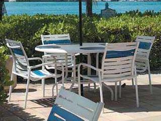 Tropitone Millennia Ribbon Segment Aluminum Outdoor Dining Set