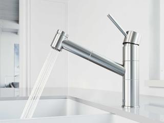 Vigo Branson Stainless Steel 1-Handle Deck Mount Pull-Out Kitchen Faucet