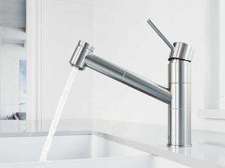 Vigo Branson Stainless Steel 1-Handle Deck Mount Pull-Out Kitchen Faucet