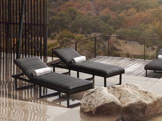 Woodard Harper Wicker Patio Lounge Set