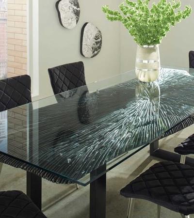 Featured filter: Glass Tables