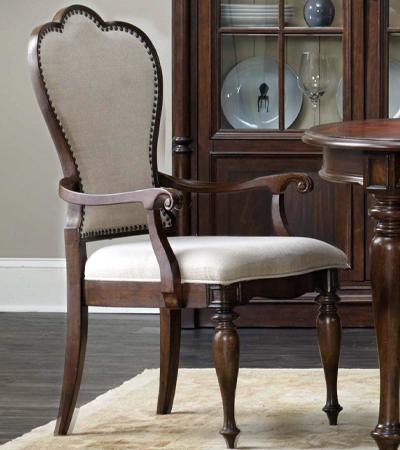Featured filter: Traditional Dining Chairs