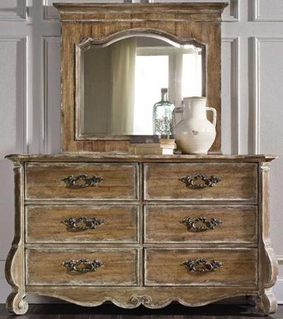 Featured filter: Traditional Dressers