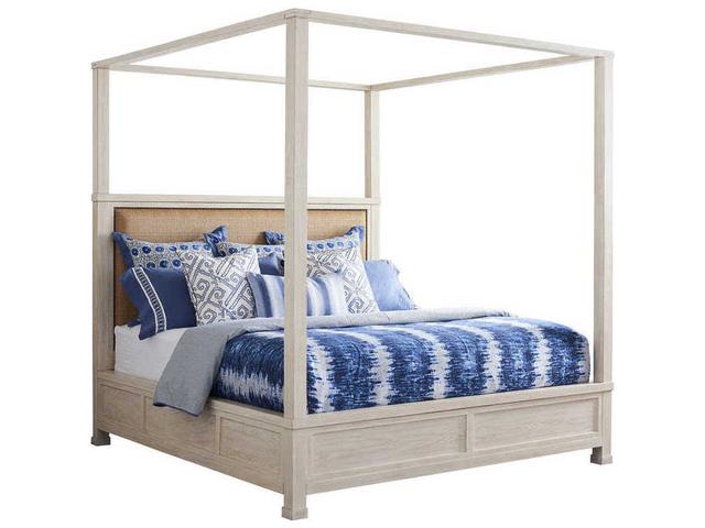 Shorecliff King Canopy Bed in Sailcloth with Raffia Headboard