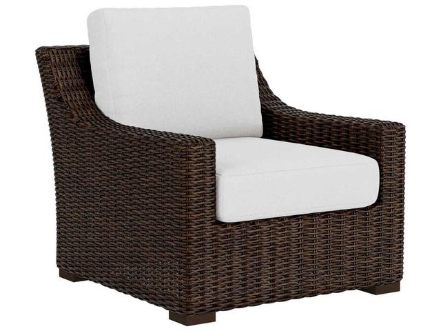 Mesa Woven Vinyl Wicker Lounge Chair in Pecan