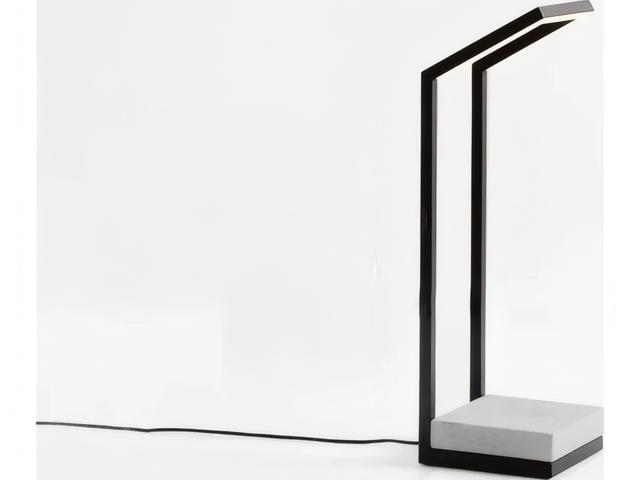 Tratto Lantern