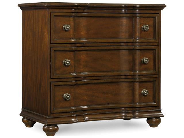Leesburg 3-Drawer Mahogany Bachelor's Chest with Built-in Power Outlets