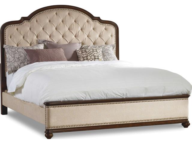 Leesburg Queen Upholstered Bed in Mahogany with Alabaster Fabric